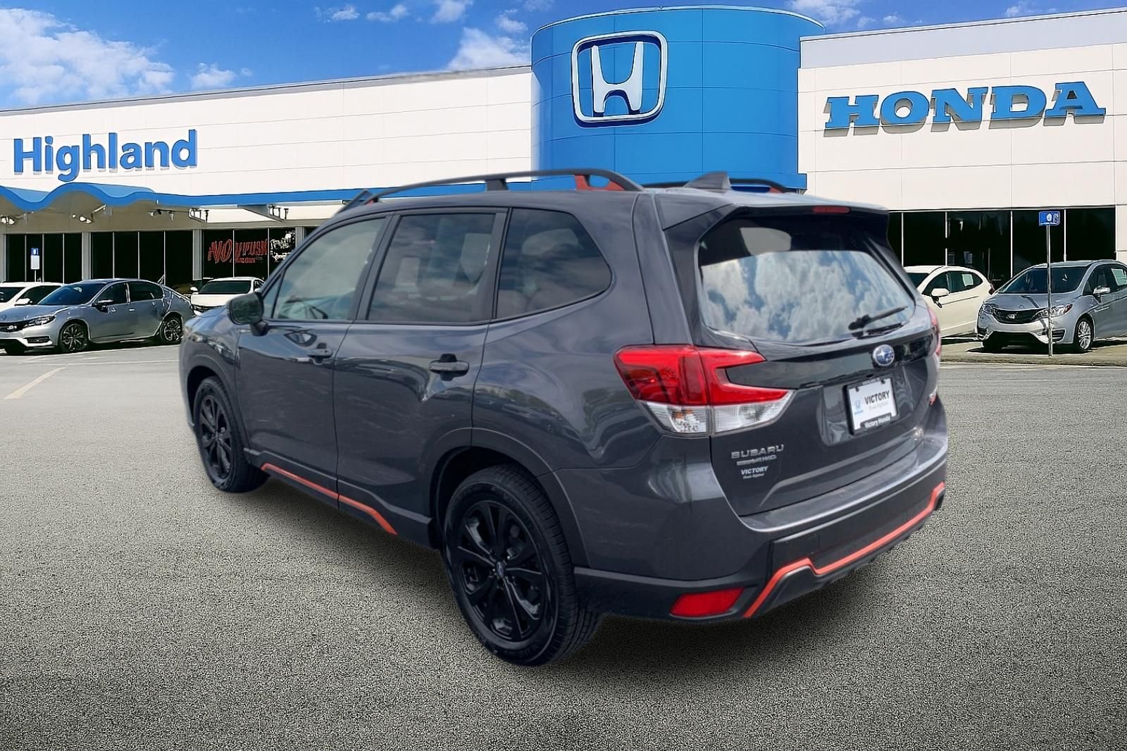 Used 2023 Gray Subaru Sport image 3