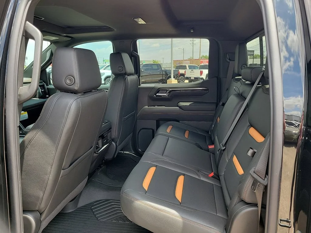 2026 GMC Sierra 1500 AT4 - Photo 16