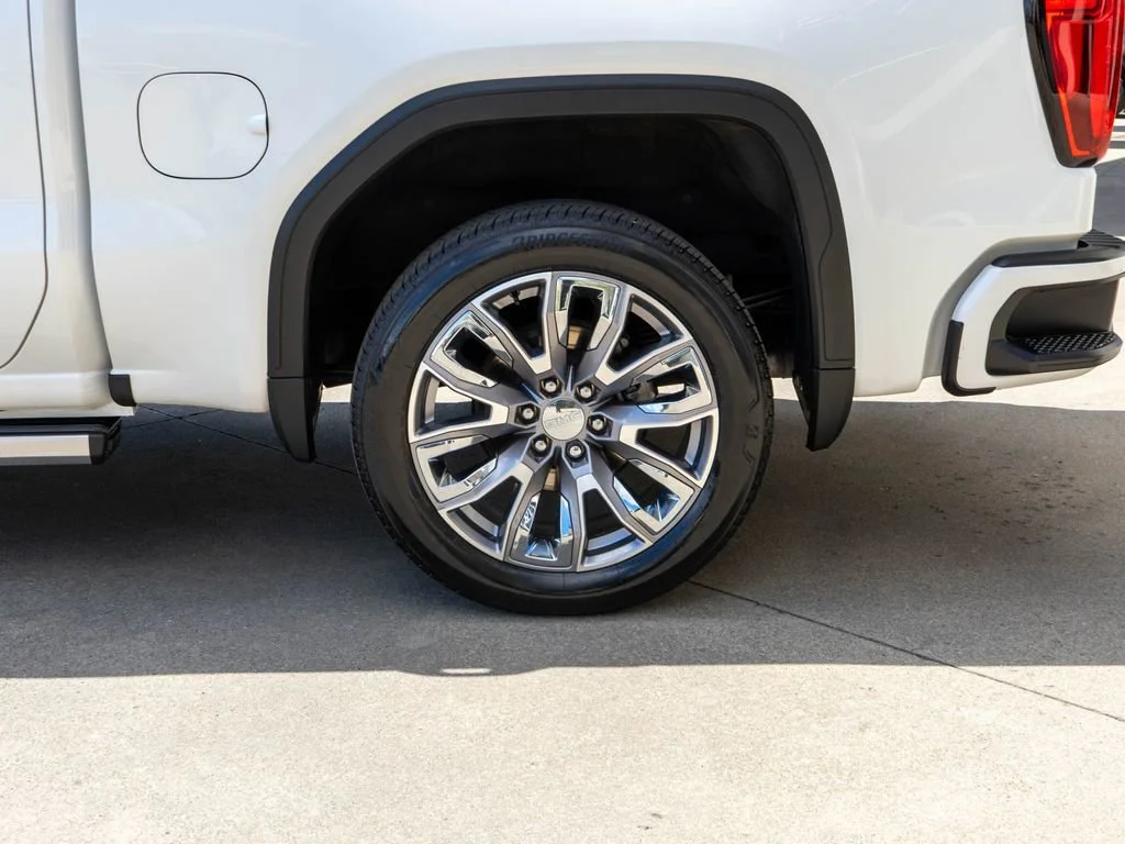 Certified Used 2024 White Frost Tricoat GMC Denali image 34