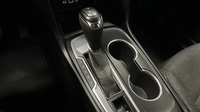 Used 2020 Silver Ice Metallic Chevrolet LT image 18