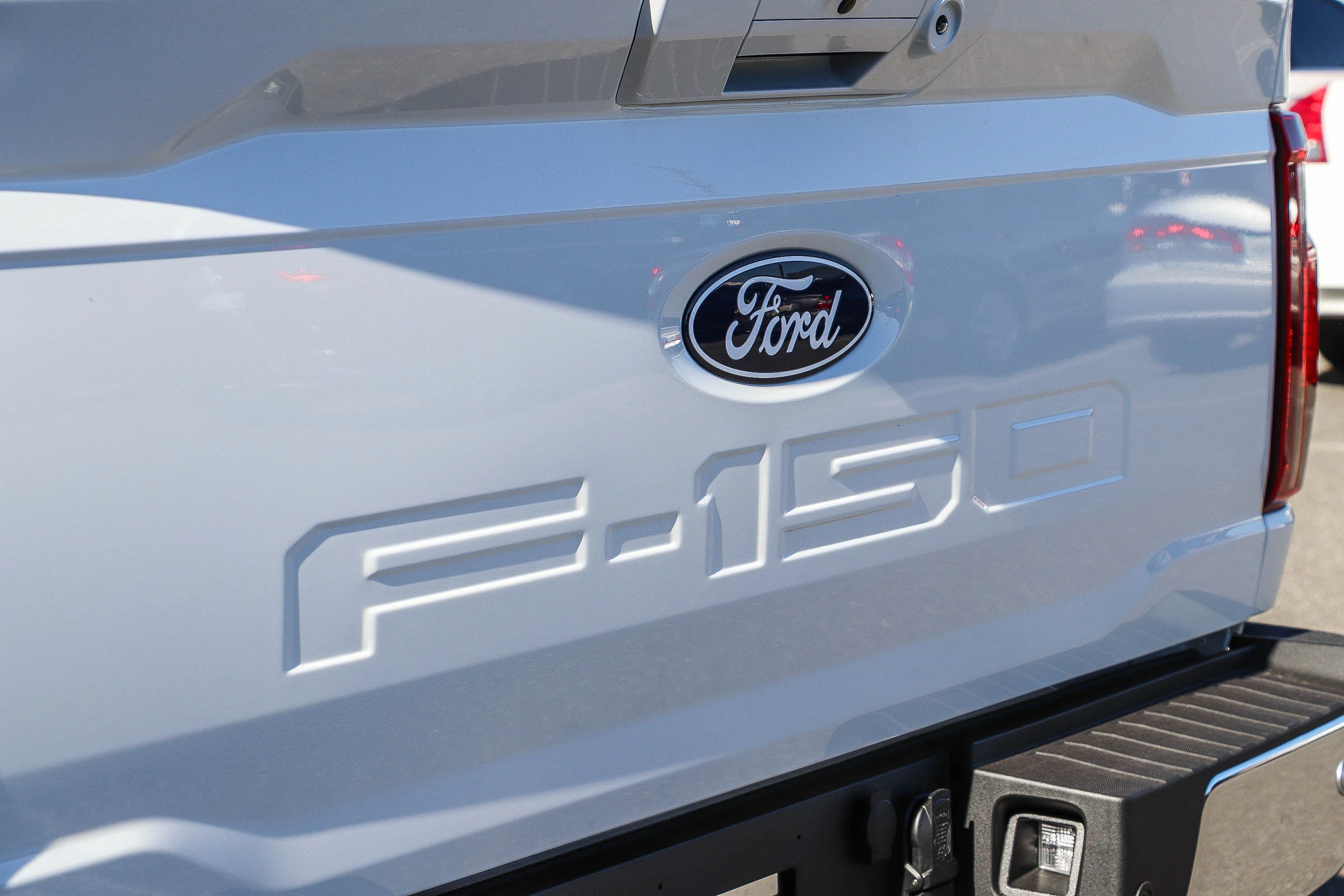 New 2026 Oxford White Ford XLT image 10