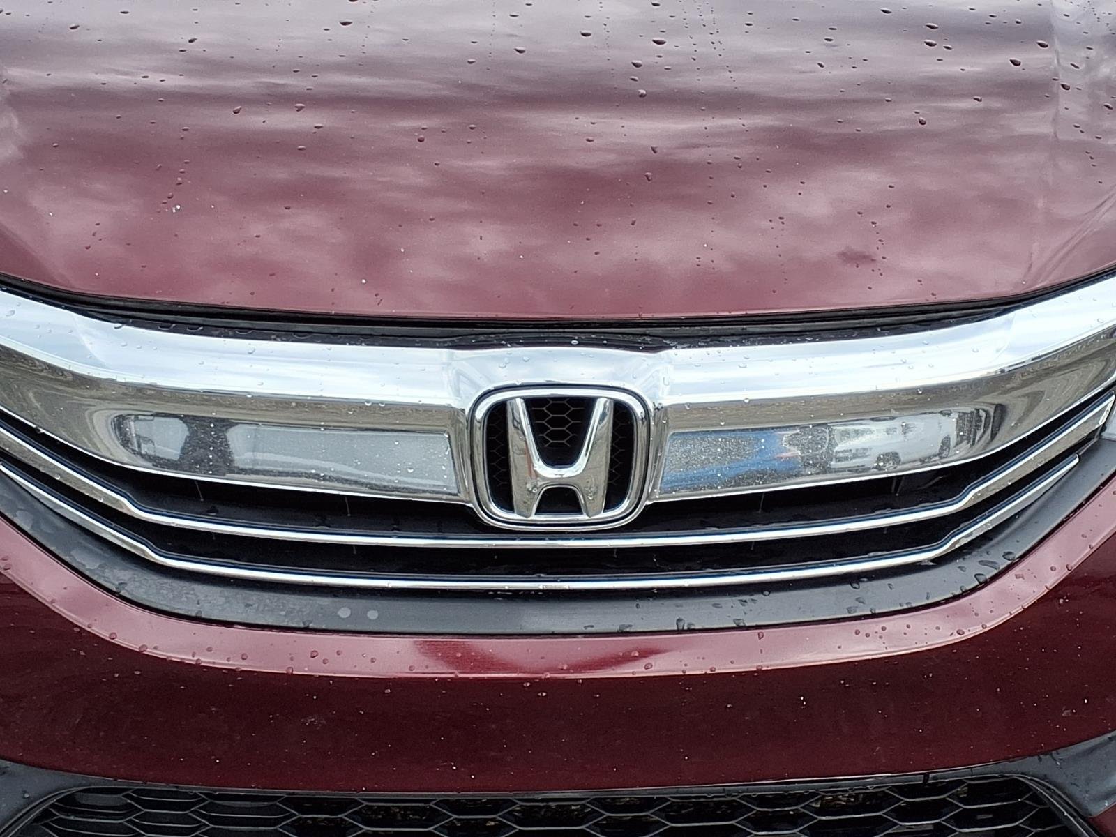 Used 2017 Basque Red Pearl II Honda Sport image 14