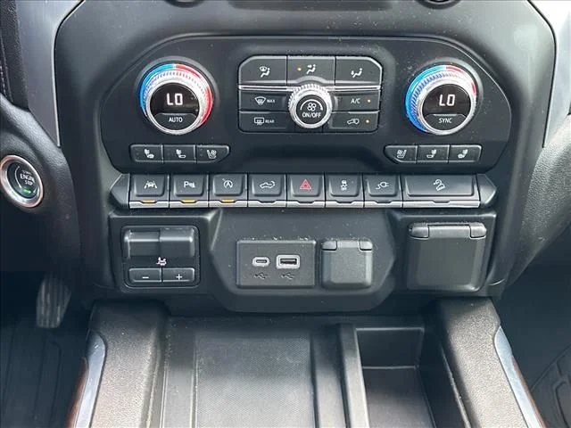 Used 2021 Blue GMC SLT image 33
