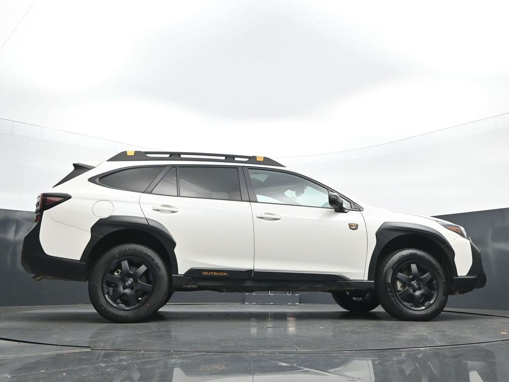 Used 2023 Crystal White Pearl Subaru Wilderness image 27