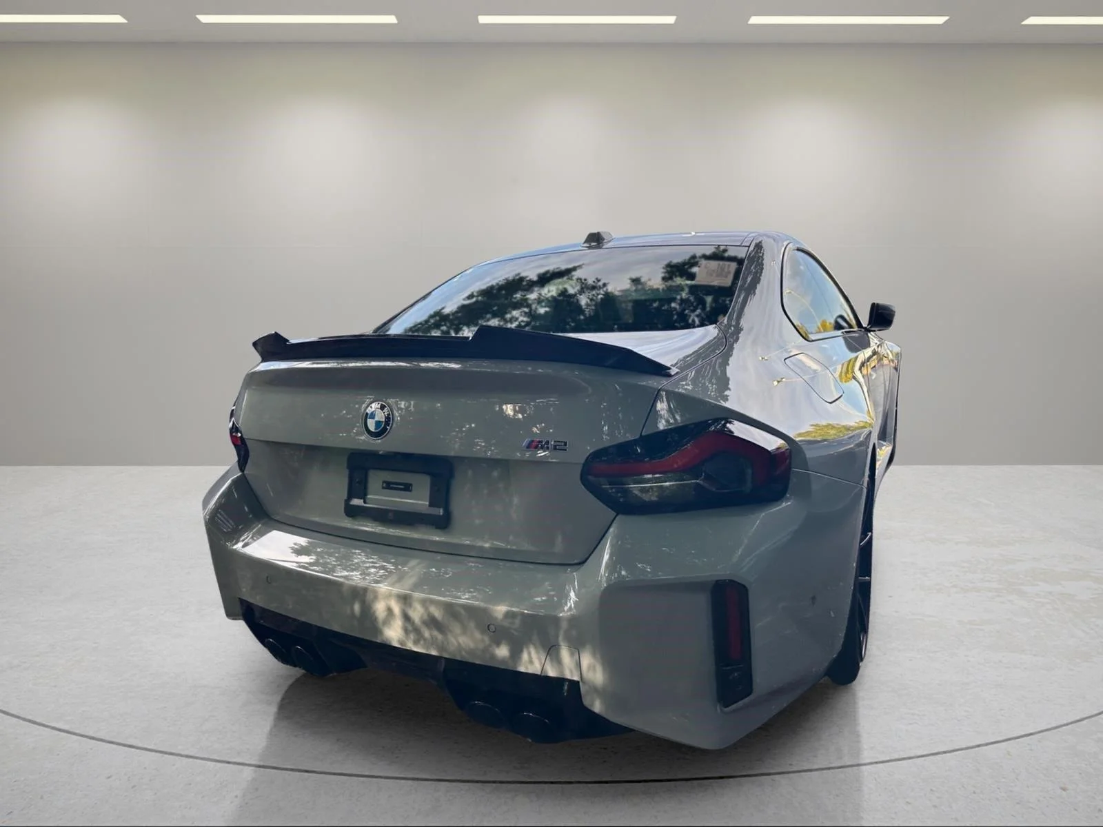 Used 2024 Brooklyn Gray Metallic BMW  image 19