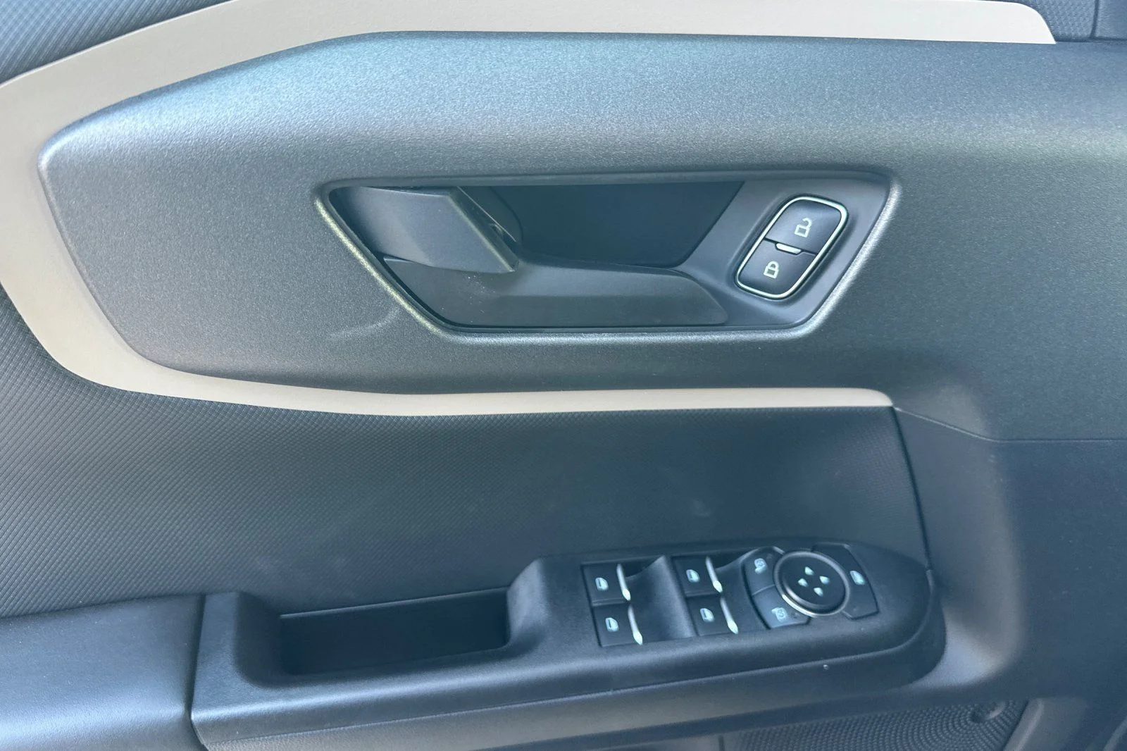 New 2026 Carbonized Gray Metallic Ford Big Bend® image 7
