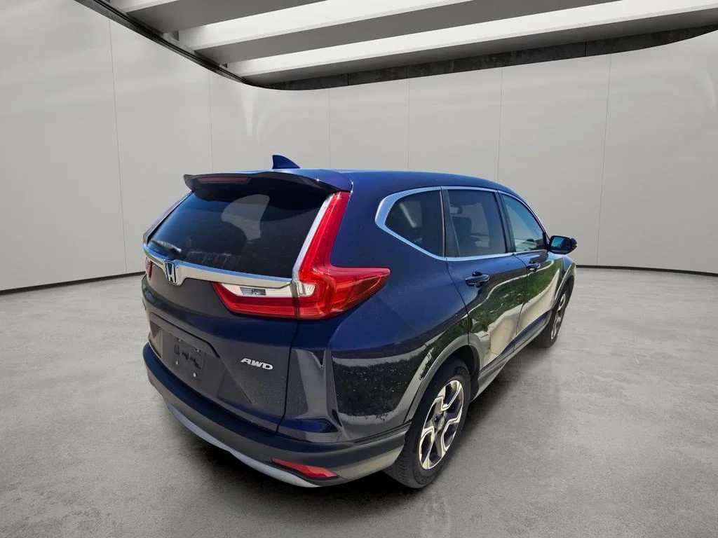 Used 2018 Obsidian Blue Pearl Honda EX-L image 5