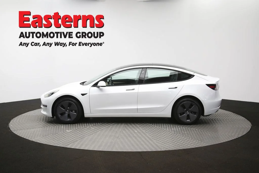 Used 2023 White Tesla Base image 55