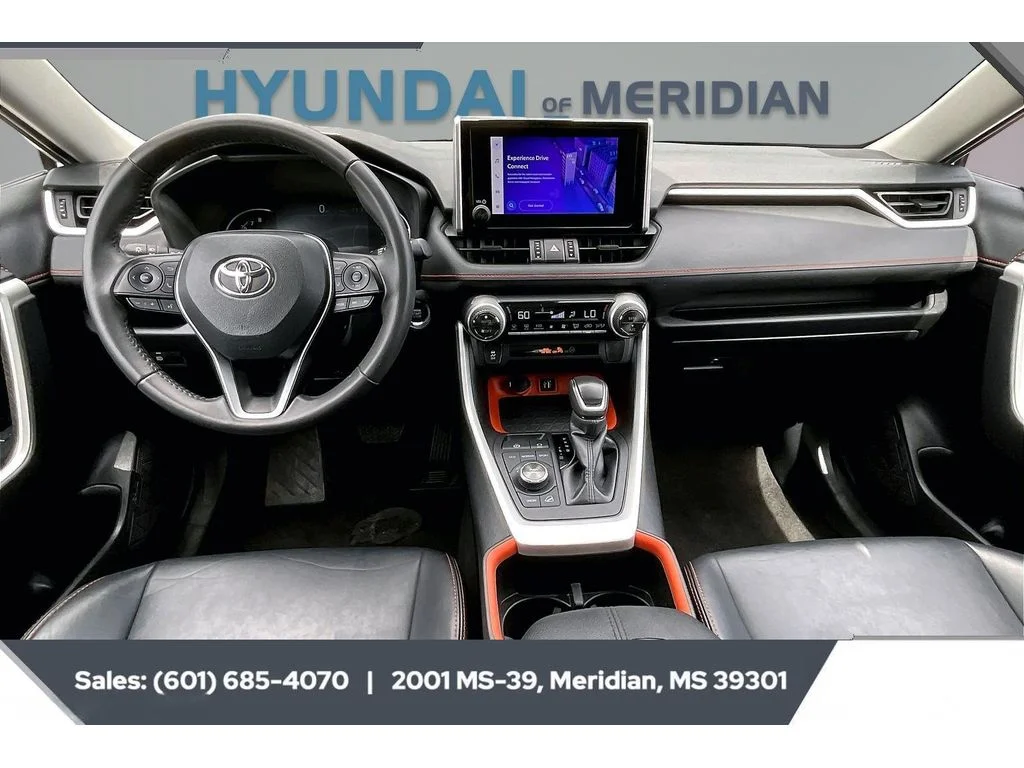 Used 2024 Ice Cap Toyota Adventure image 13