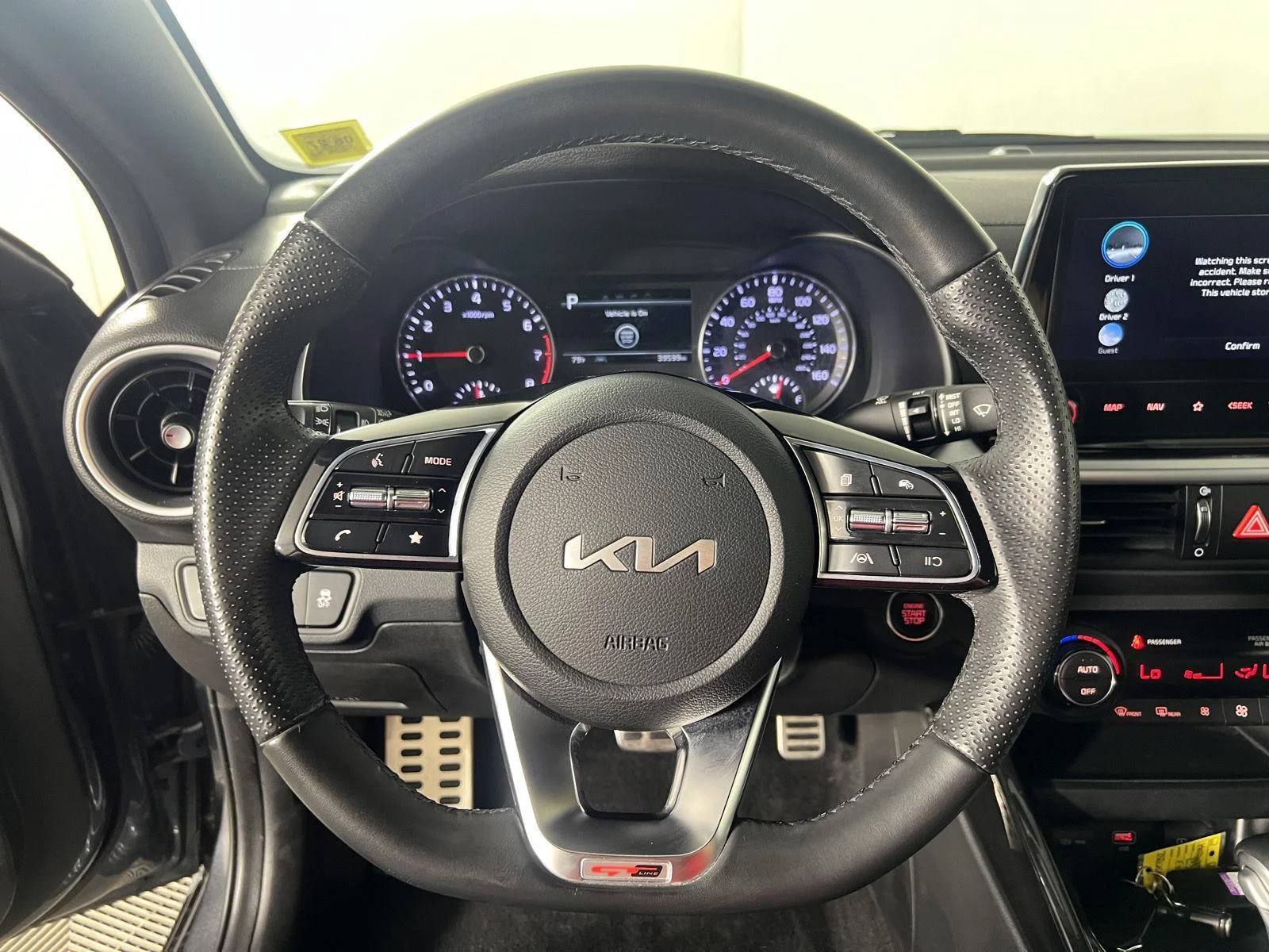 Used 2023 Gy Kia GT-Line image 17