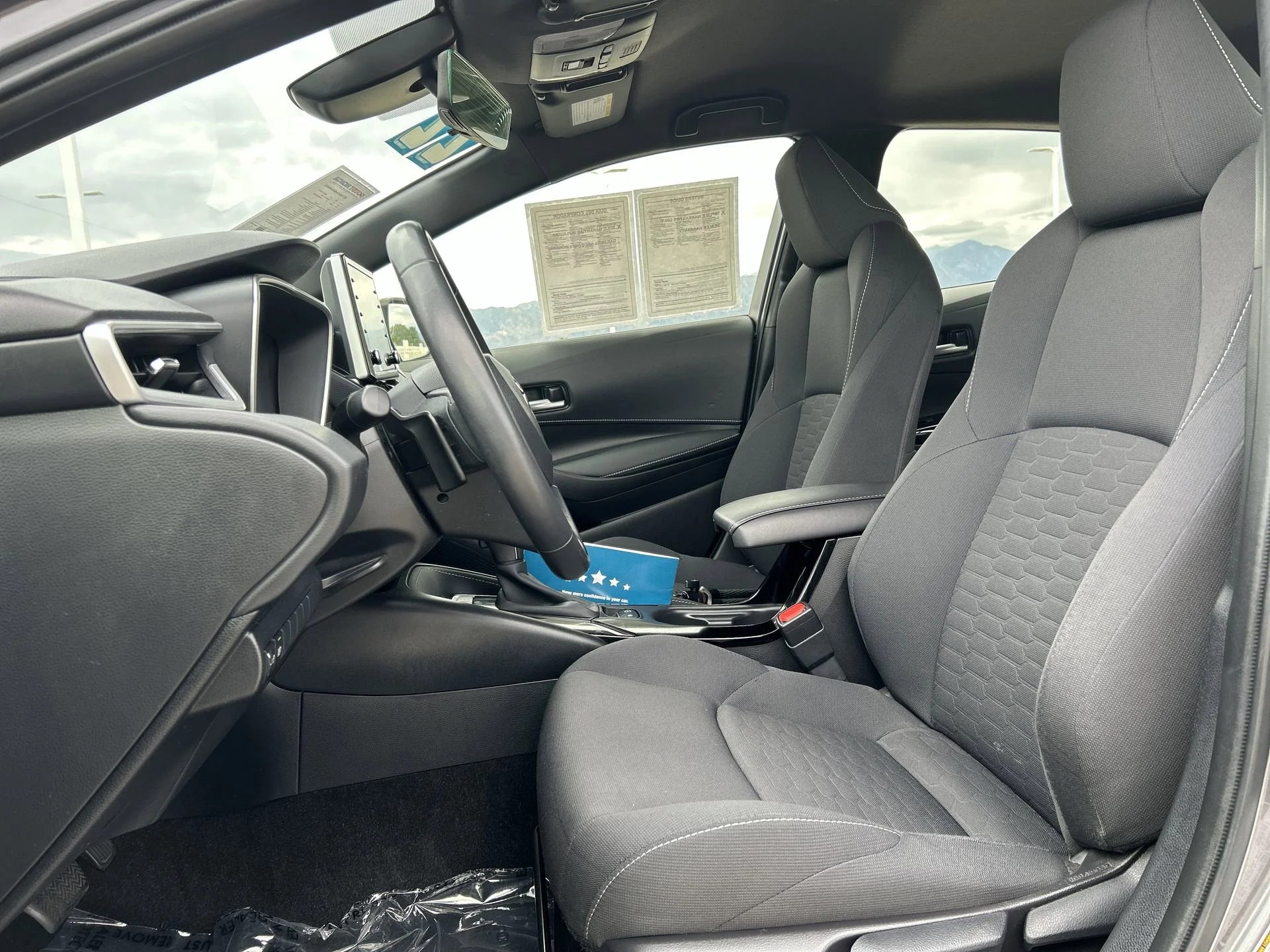 Used 2022 Magnetic Gray Metallic Toyota SE image 13