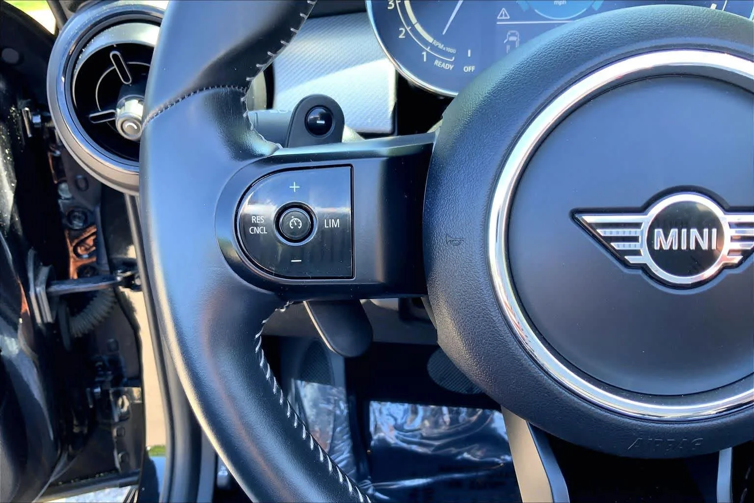 Used 2023 Midnight Black II MINI Cooper S image 21