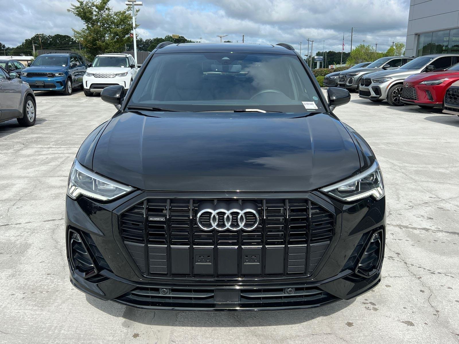 Used 2025 Mythos Black Metallic Audi S line Premium image 2