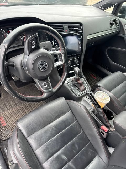 Used 2019 Deep Black Volkswagen S image 6