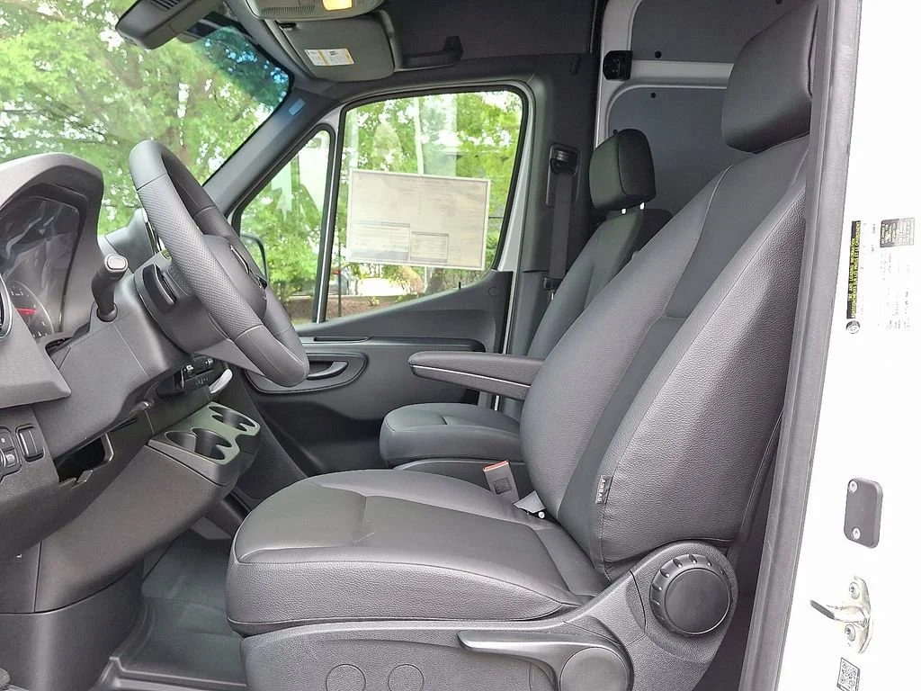 2025 Mercedes-Benz Sprinter Cargo Van Base - Photo 25