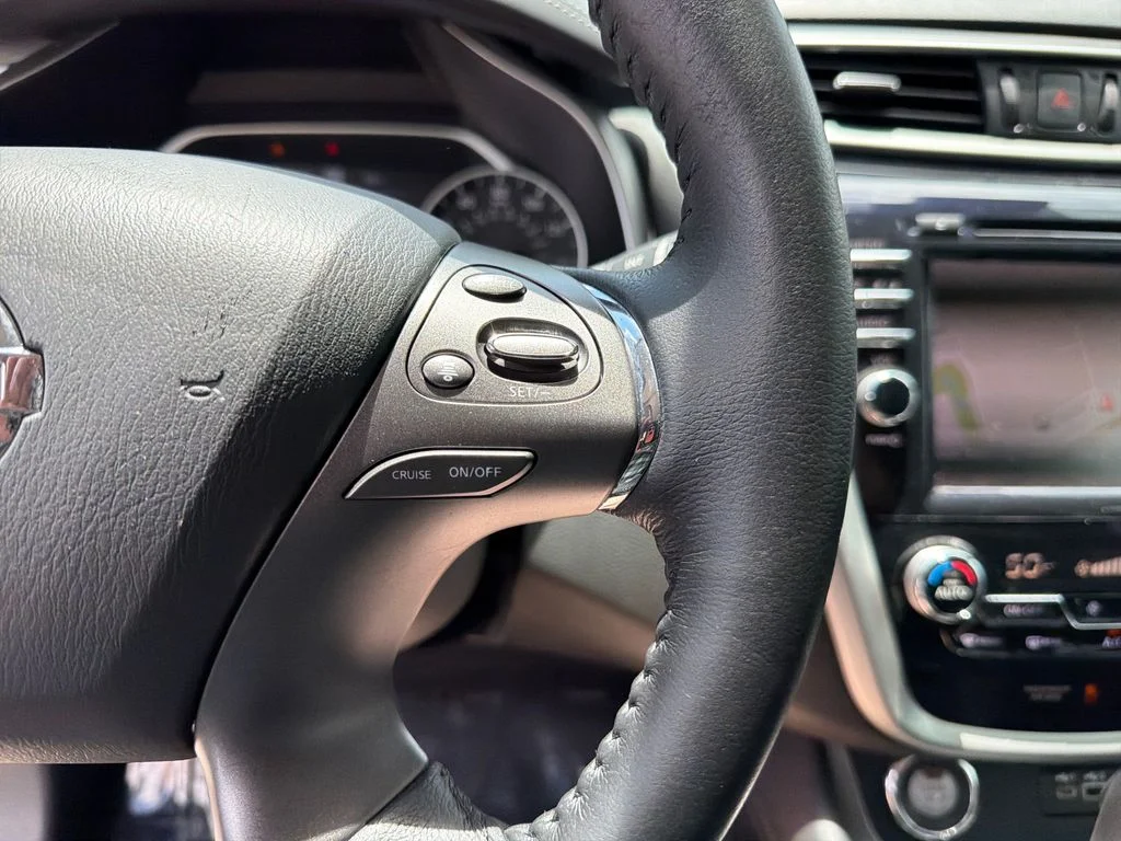 Used 2021 Gray Nissan SL image 23