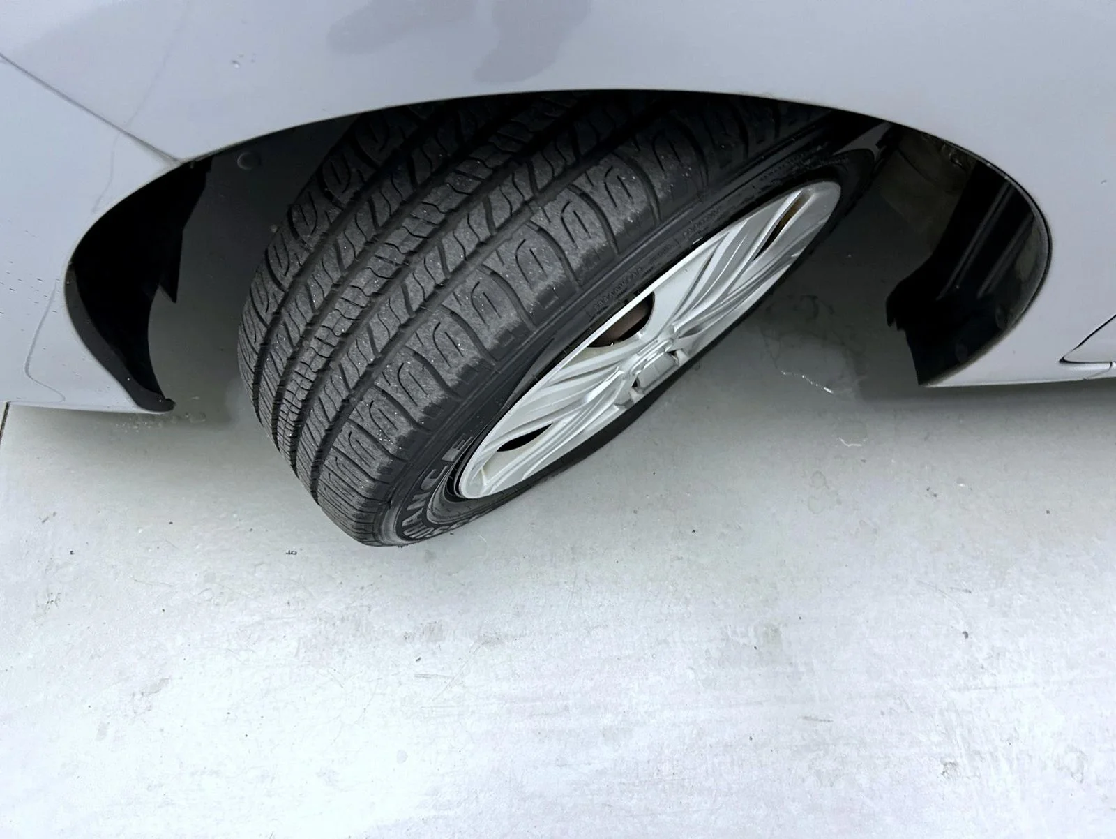 Used 2019 Silver Honda LX image 23