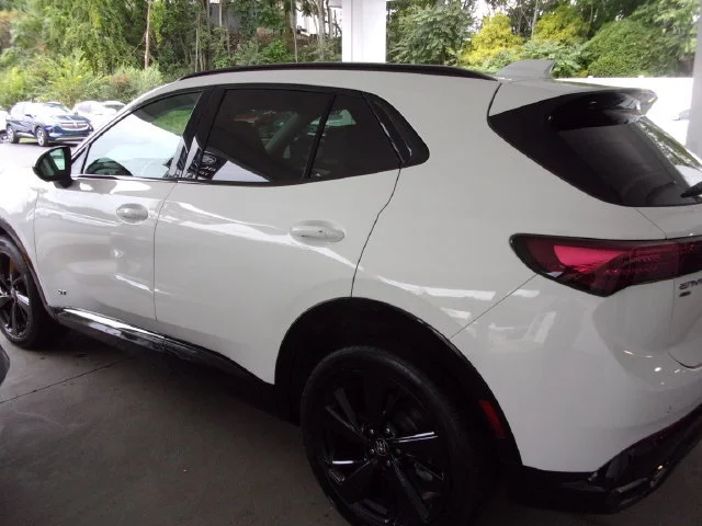 Used 2024 Summit White Buick Sport Touring image 6