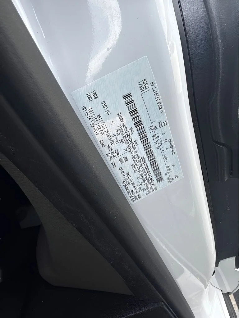 Used 2025 White Ford Base image 15