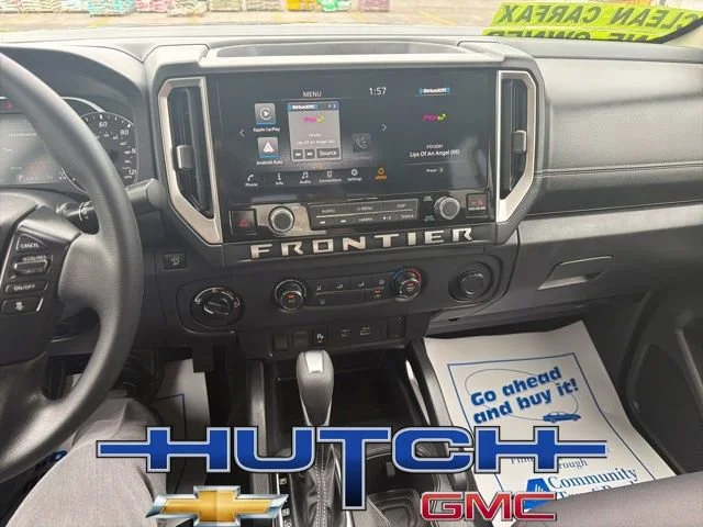Used 2025 Gray Nissan Crew Cab SV 4x4 image 30