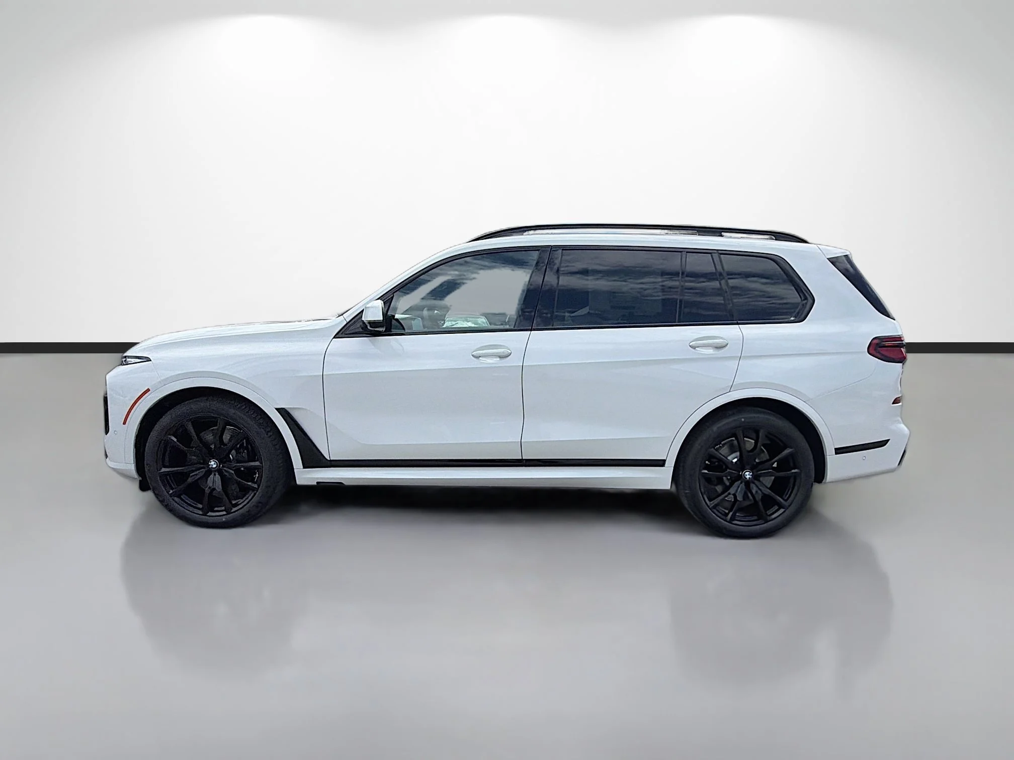 New 2027 Alpine White BMW xDrive40i image 6