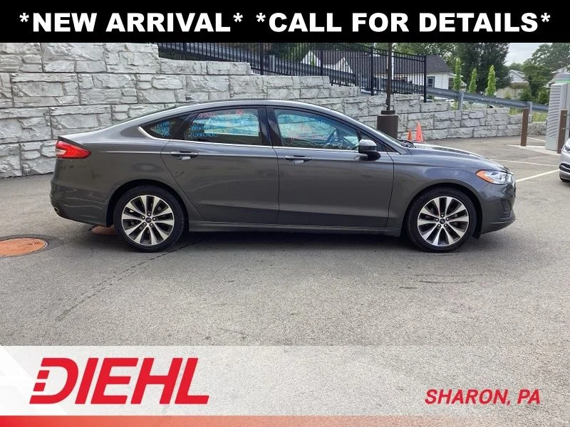 2020 Ford Fusion SE - Photo 8