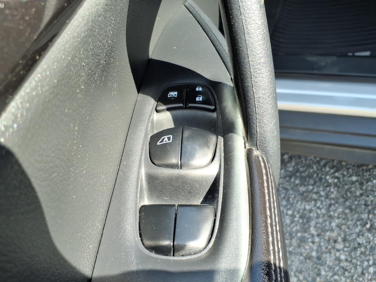 Used 2019 Gun Metallic Nissan S image 11