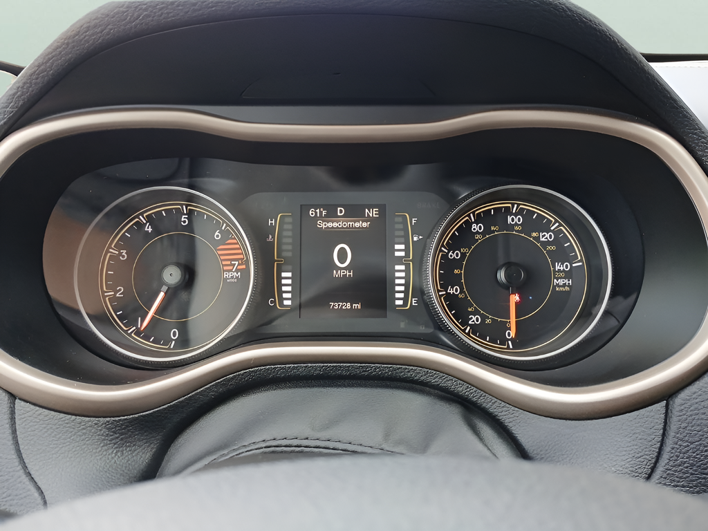 Used 2017 Black Jeep Latitude image 15