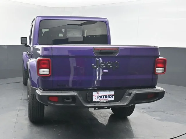 New 2026 Reign Exterior Paint Jeep Sport S image 4