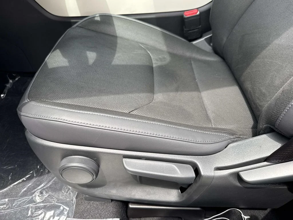 New 2026 Machine Gray Metallic Mazda 2.5 S Select AWD image 29