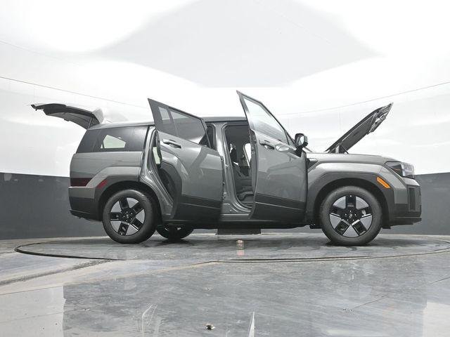 New 2026 Gray Hyundai SE image 31