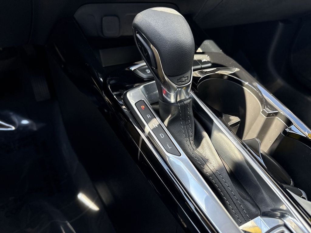 Used 2025 Black Chevrolet LT image 19