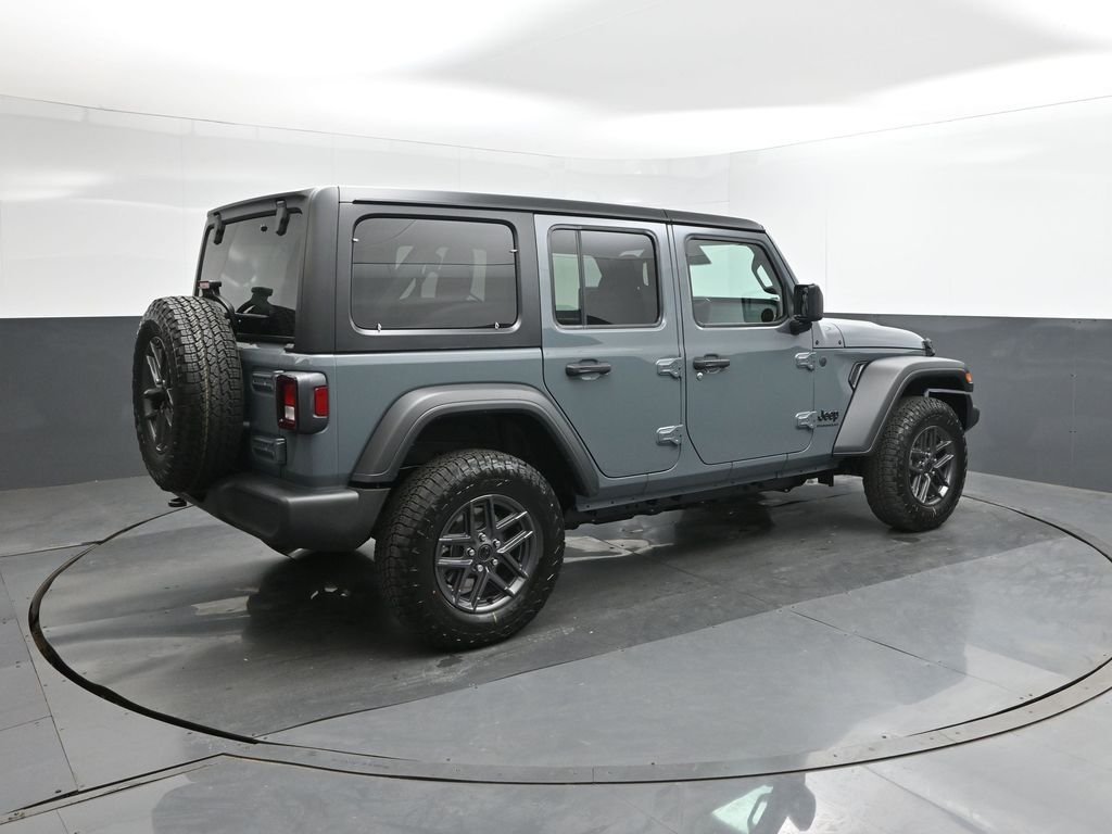 New 2026 Anvil Clear-Coat Exterior Paint Jeep Sport S image 11