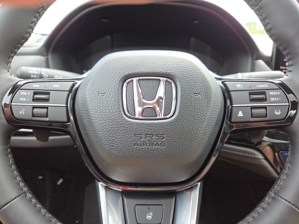New 2026 Platinum White Pearl Honda Touring image 35