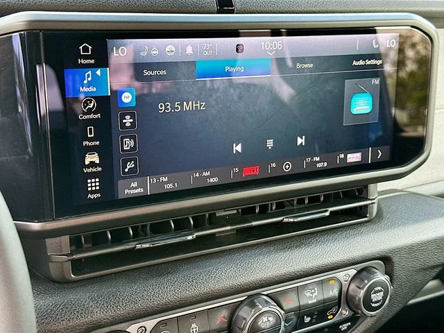 Used 2024 Blue Jeep Sport S image 15