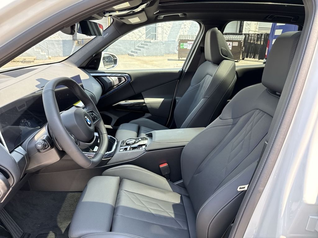 Used 2026 White BMW 30 xDrive image 11