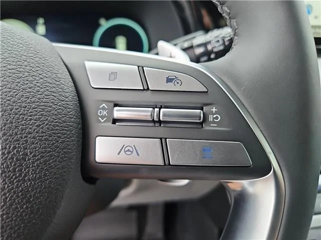 New 2025 Abyss Black Pearl Hyundai SEL Premium image 18