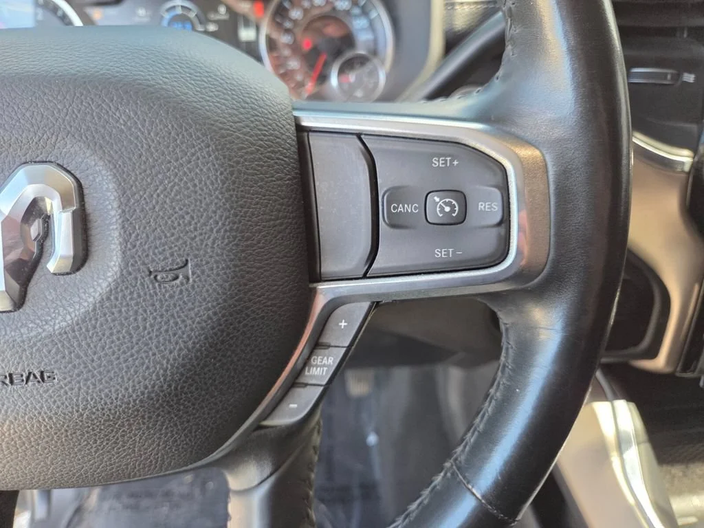 Certified Used 2023 Bright White Clearcoat Ram Laramie image 28