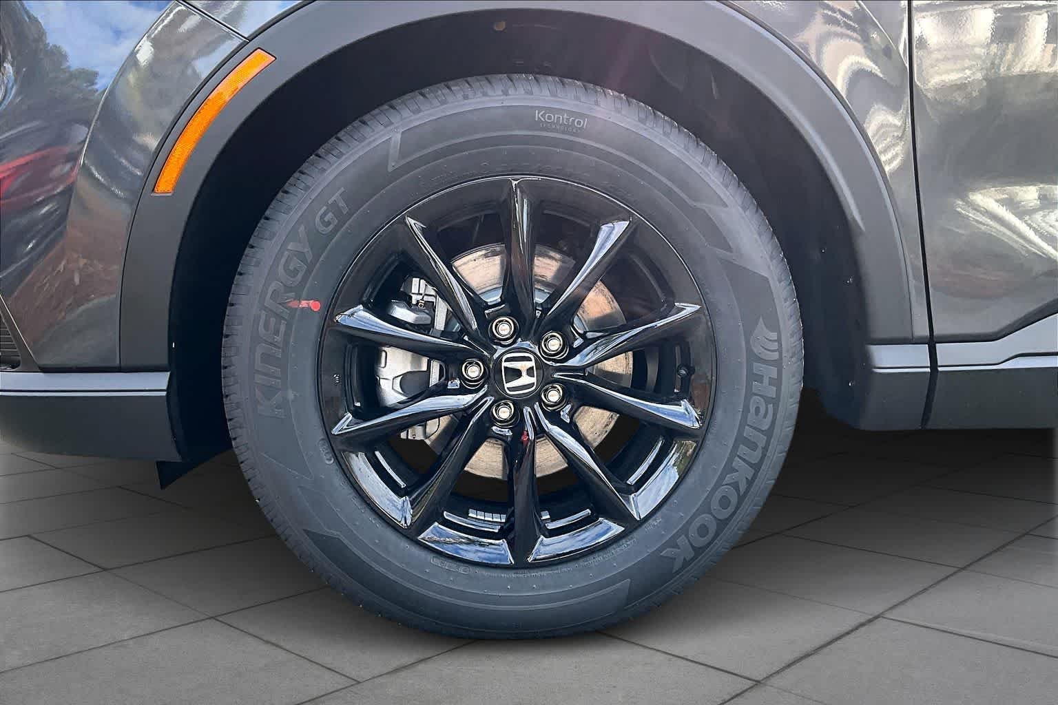 New 2026 Meteorite Gray Metallic Honda Sport image 9