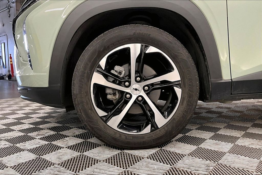 Used 2024 Cacti Green Chevrolet 1RS image 8