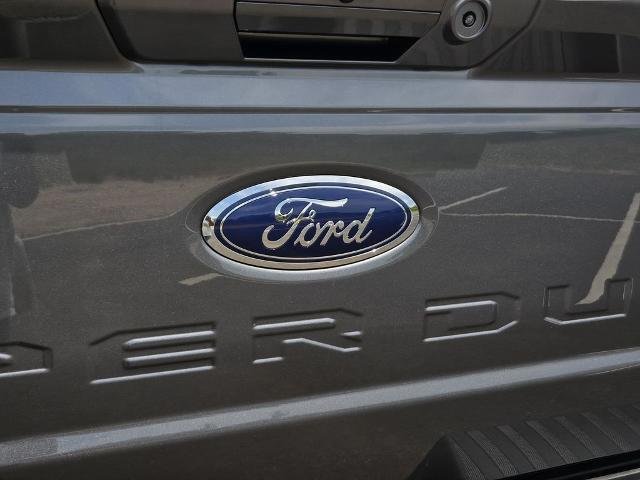 New 2026 Carbonized Gray Metallic Ford F-250® Lariat® image 85