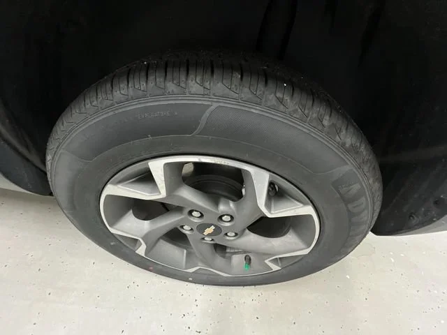 Certified Used 2025 Crimson Metallic Chevrolet LT image 31