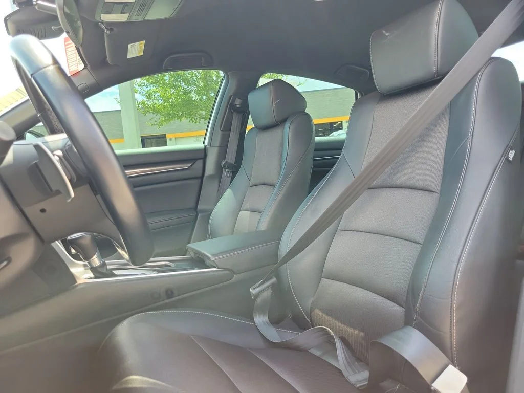 Used 2019 Platinum White Pearl Honda Sport image 18