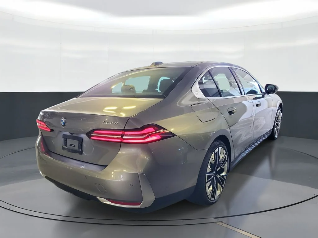 Used 2026 Gray BMW 530i image 3