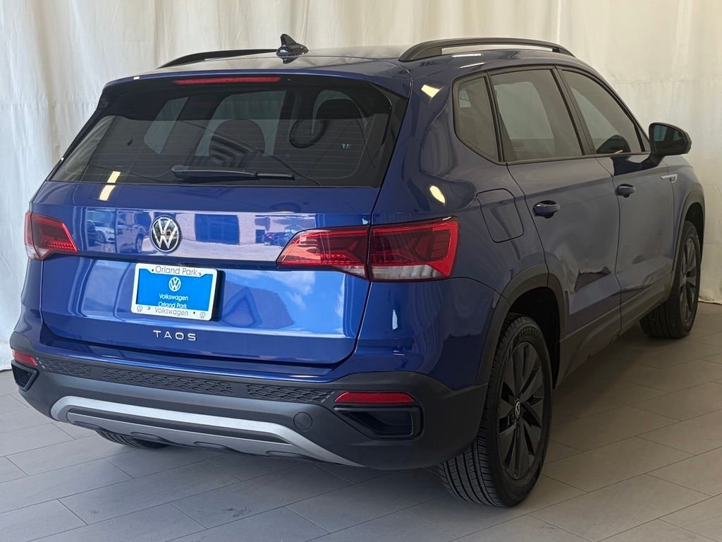Certified Used 2023 Blue Metallic Volkswagen 1.5T S image 8