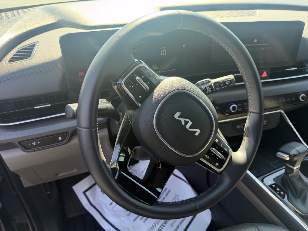 Used 2026 Gray Kia EX image 12