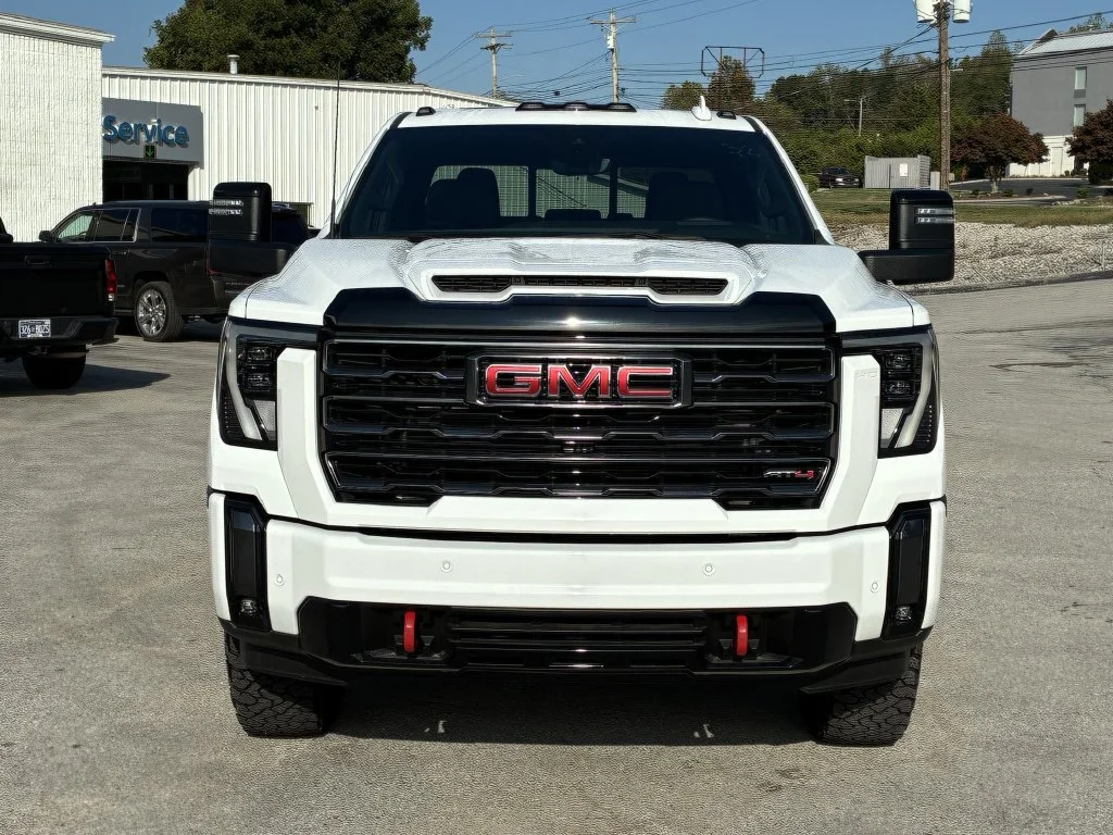 Used 2024 Summit White GMC AT4 image 5