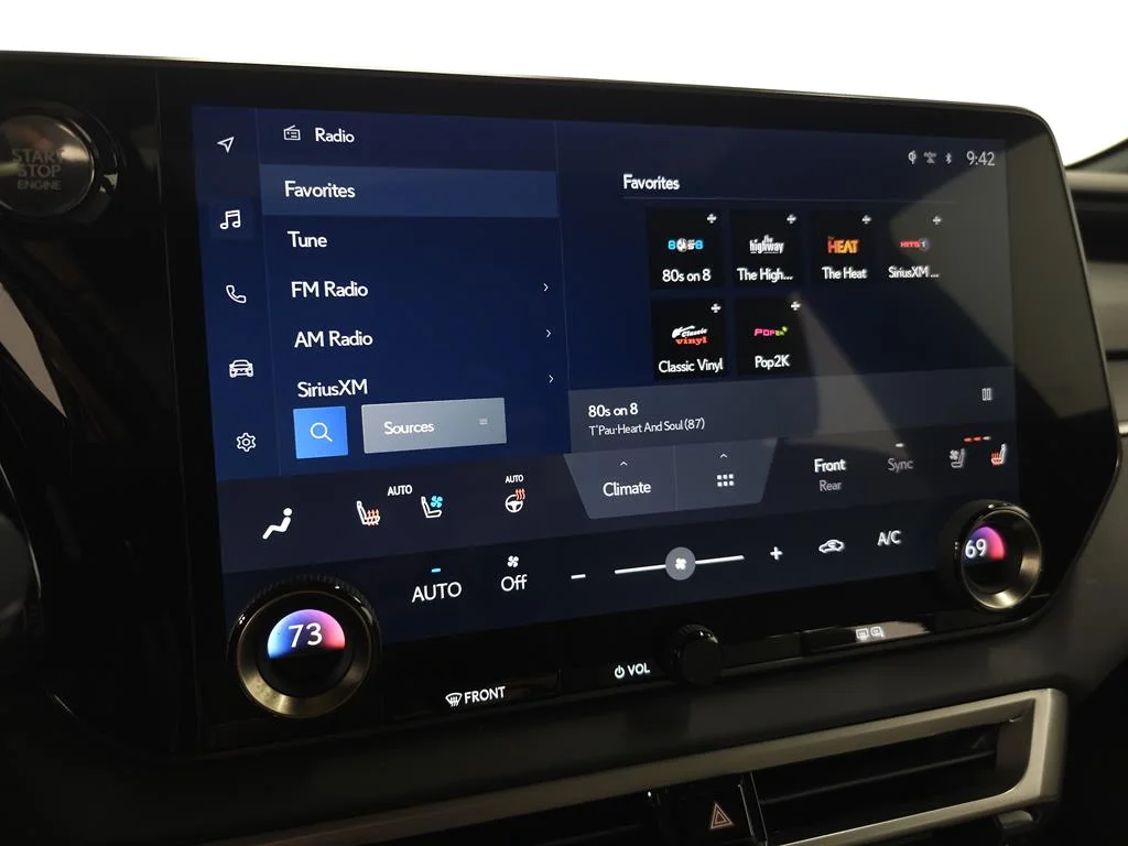 2023 Lexus RX 350 - Photo 23