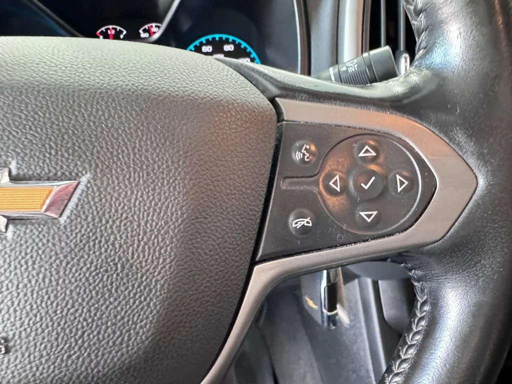 Certified Used 2021 BLACK Chevrolet 4WD Z71 image 19