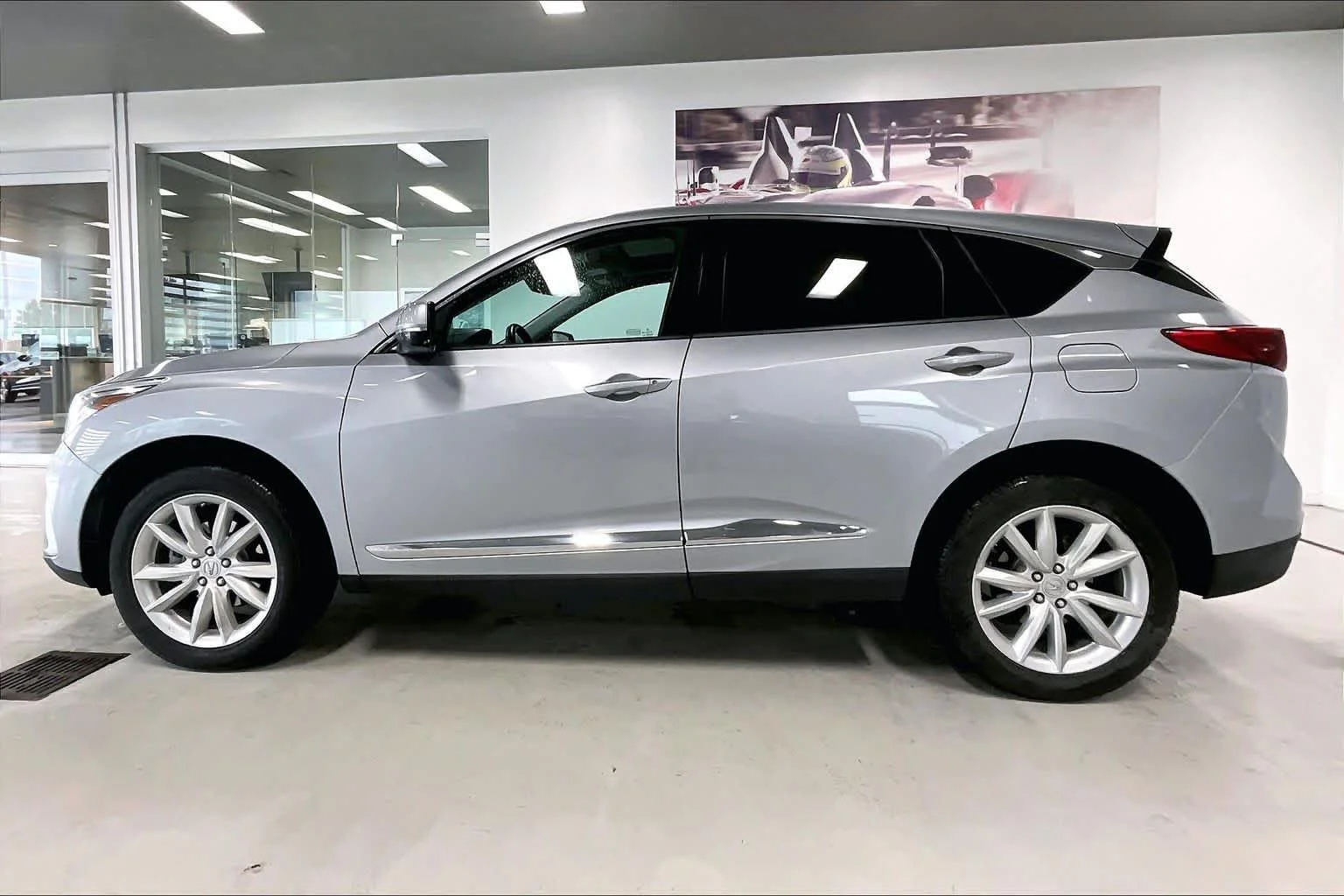 Used 2019 Lunar Silver Metallic Acura  image 3